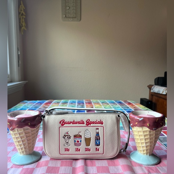 🍦COACH NOLITA 19 WITH BOARDWALK GRAPHIC 🍦 NWT 🍦 - Picture 2 of 16